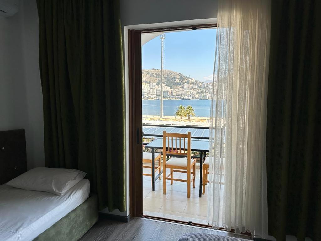 Fjora Rooms Sarandë Buitenkant foto